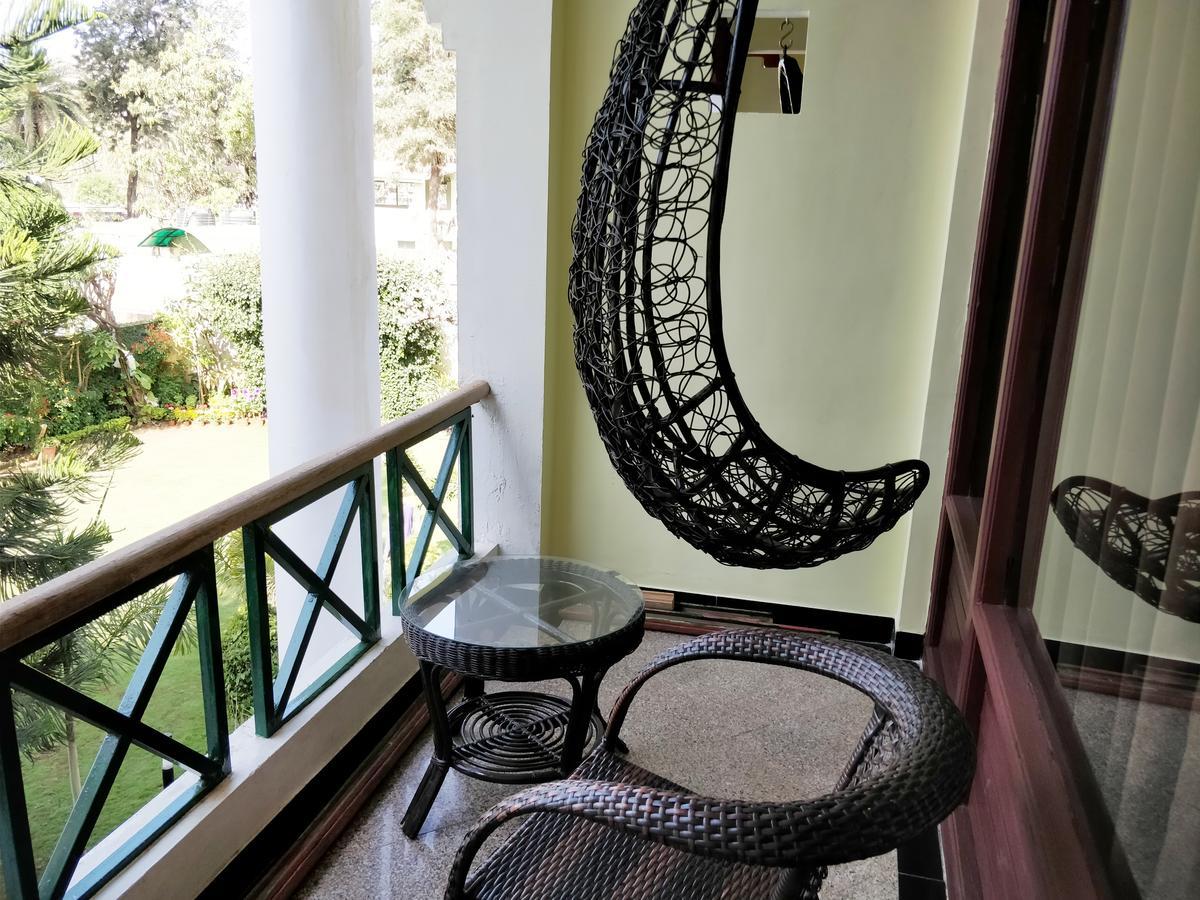 Hotel Mount Regency Маунт-Абу Екстер'єр фото